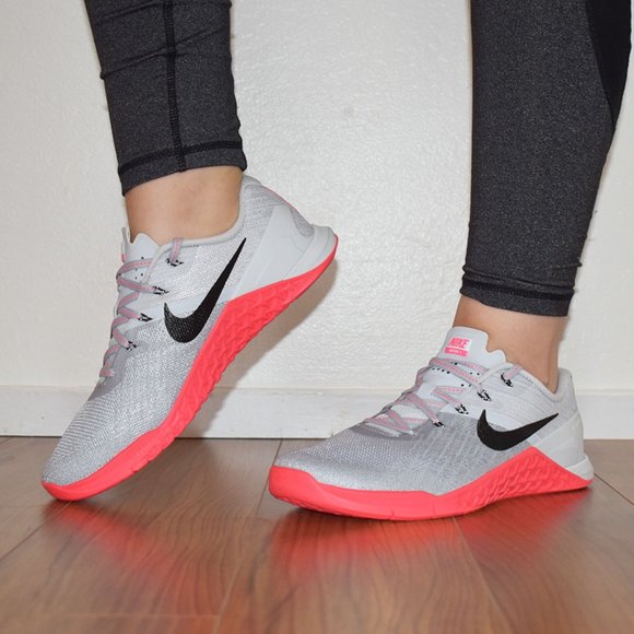 nike metcon 3 pink